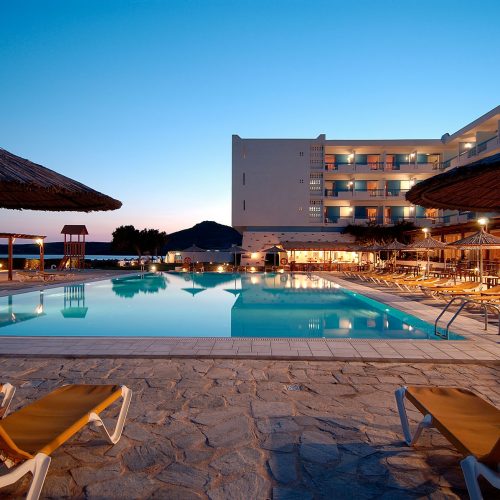 2-Tinos-Beach-Hotel