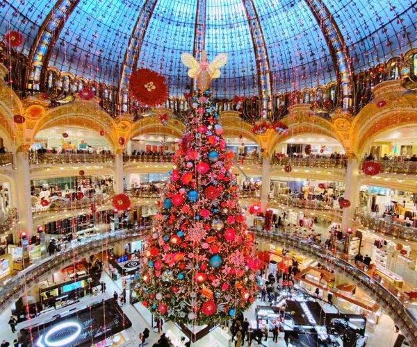 A-Guide-to-Christmas-in-Paris-for-2019-by-Paris-Perfect3