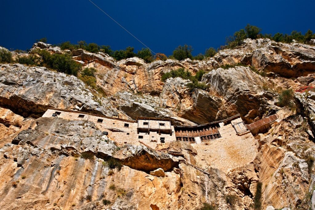 MoniKipinas_771057094