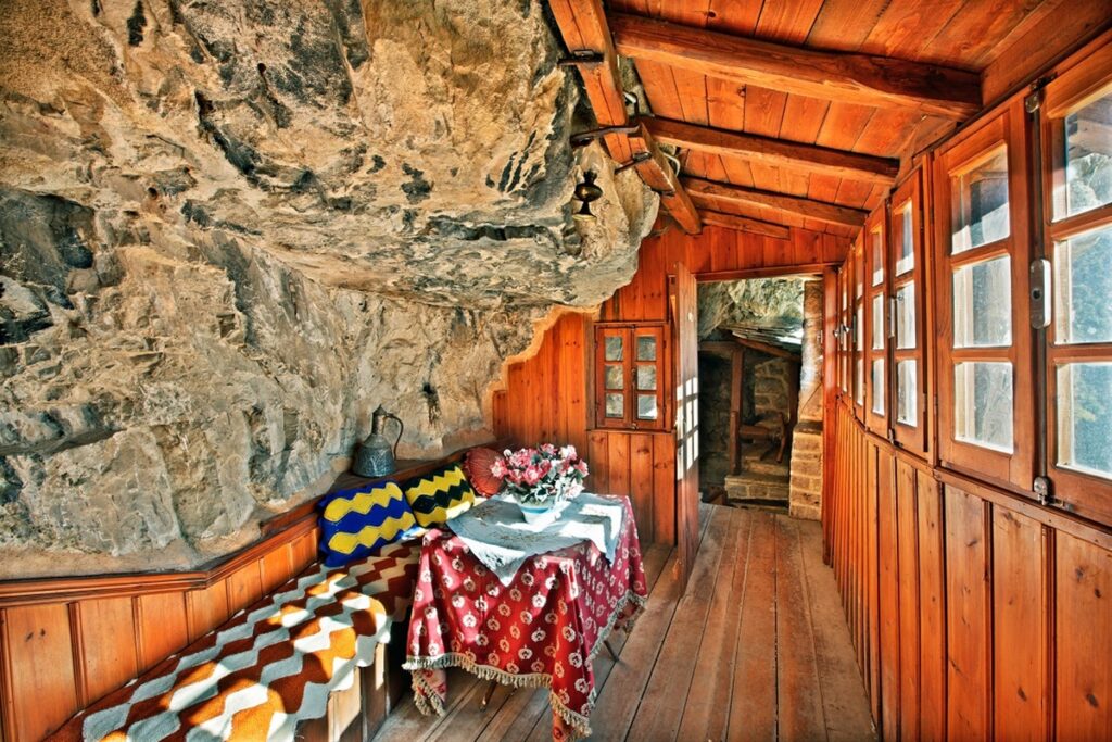 MoniKipinas_771058978