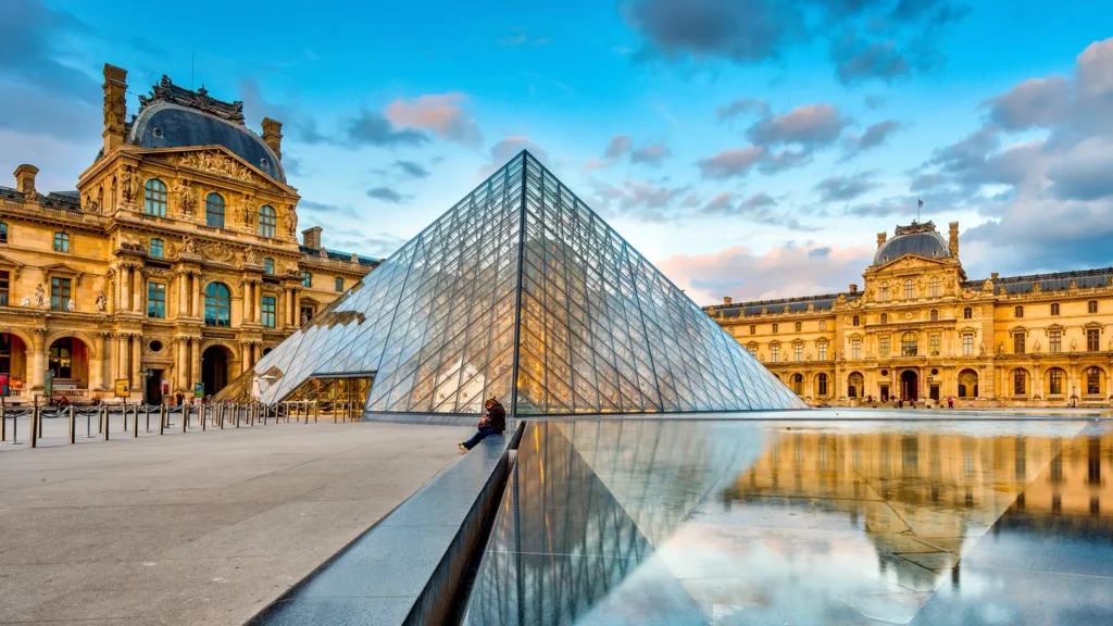 most-beautiful-paris-louvre-GettyImages-536267205