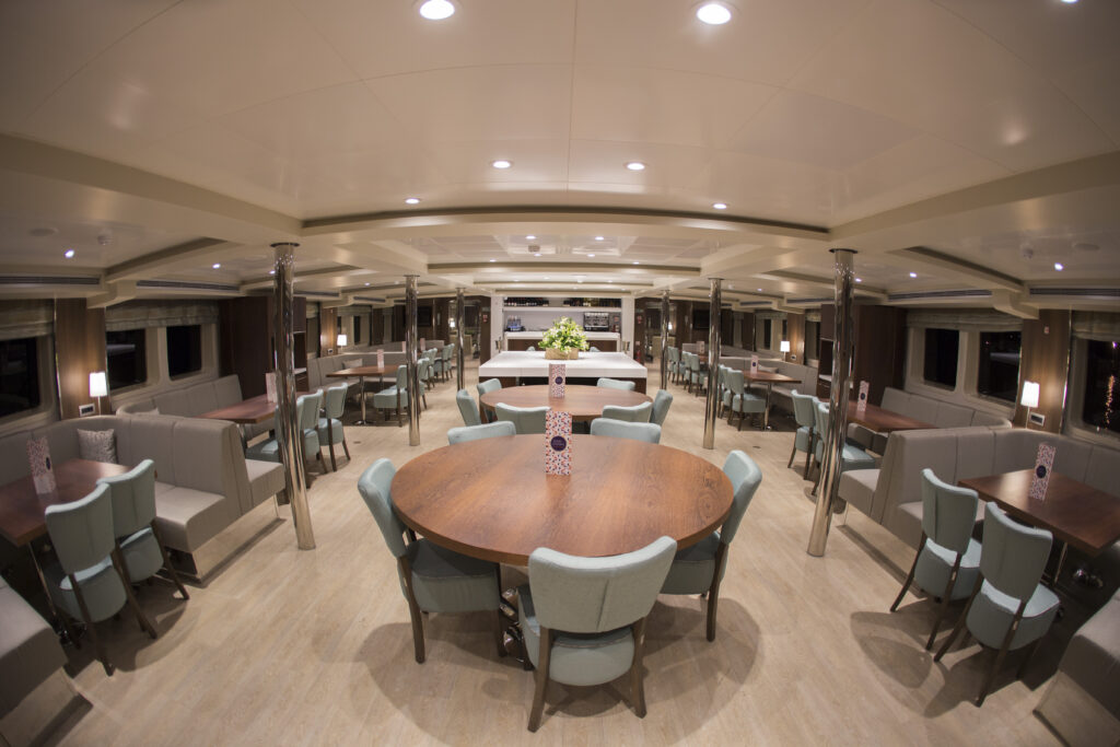 Cosmos - Business Lounge