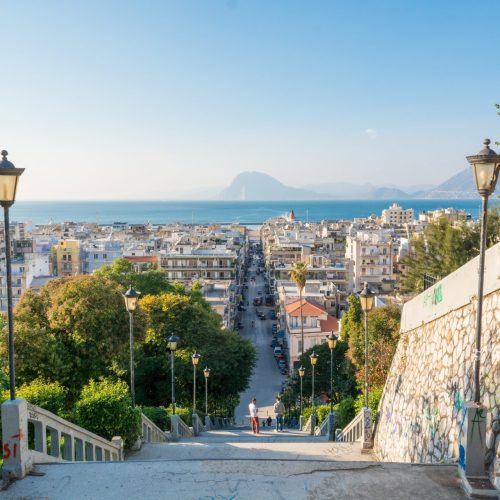 123RF_33722909_xxl_-View-of-the-city-centre-of-Patras-from-castle-hill-1-e1508838478186